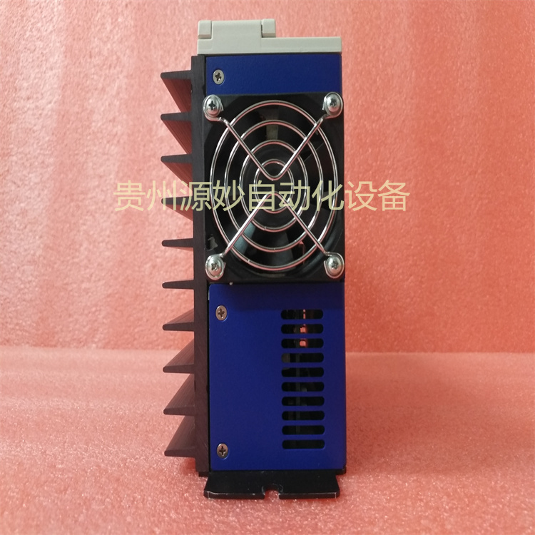 Kollmorgen AKM74P-ACCNR-00 伺服驱动器 库存现货